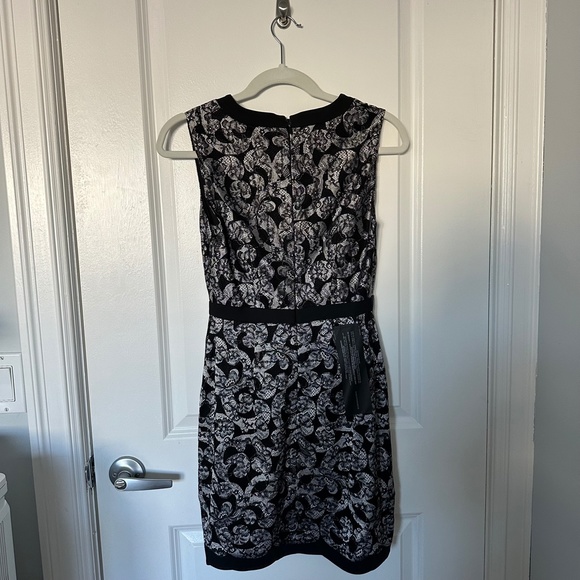 BCBGMAXAZRIA - Picture 9 of 12